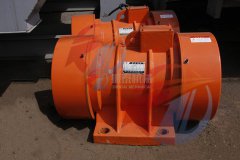 南陽(yáng)鎮(zhèn)平振動(dòng)電機(jī)VB-1584-W(5臺(tái))已發(fā)出，請(qǐng)姜經(jīng)理注意查收！
